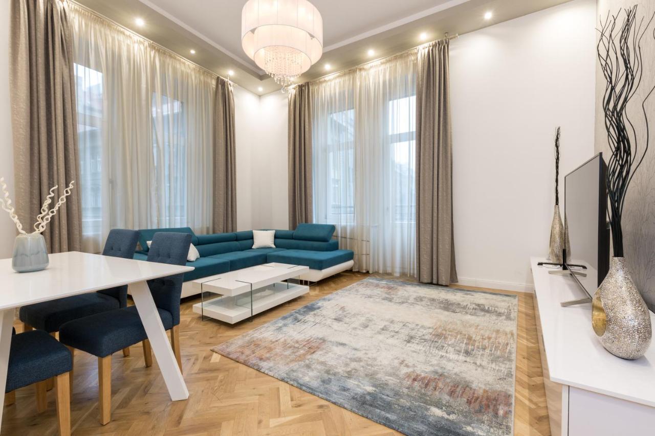City Center Grand Luxury W 2Br/2Bt Budapest Exterior photo
