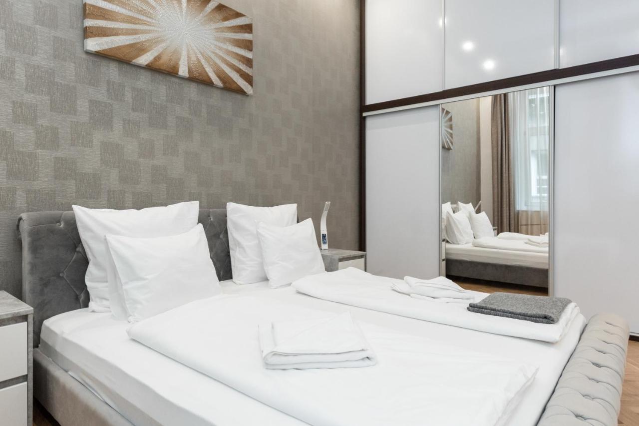 City Center Grand Luxury W 2Br/2Bt Budapest Exterior photo