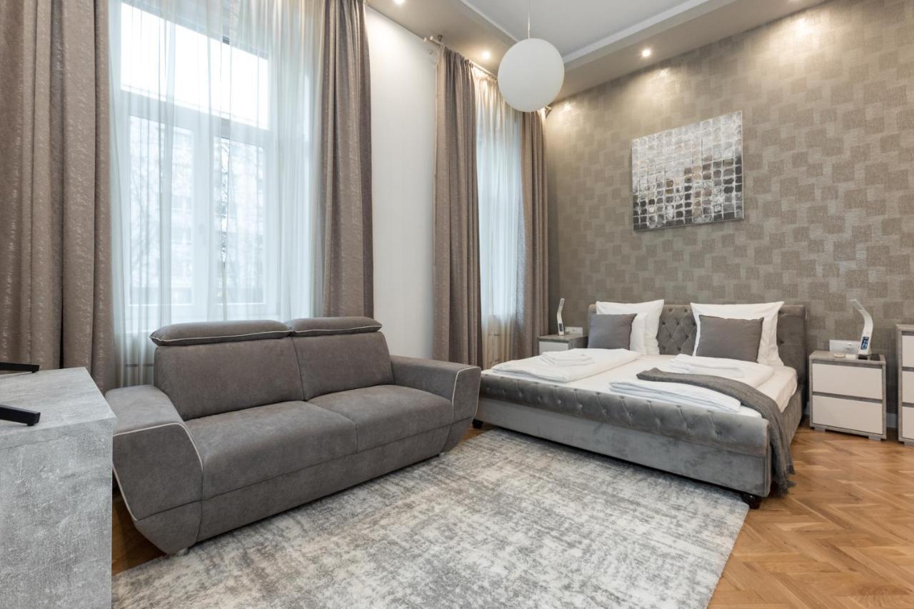 City Center Grand Luxury W 2Br/2Bt Budapest Exterior photo