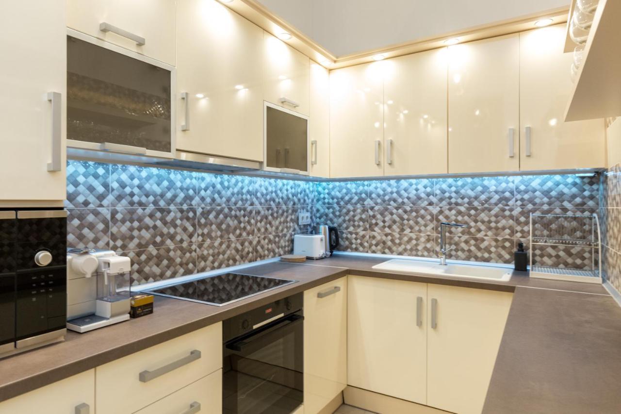 City Center Grand Luxury W 2Br/2Bt Budapest Exterior photo
